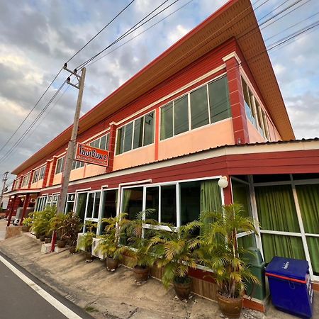 孔詹2号酒店 外观 照片